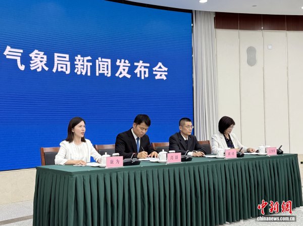 科银宏泰 国庆中秋假期天气：华西至黄淮多降雨，北方有三次冷空气活动